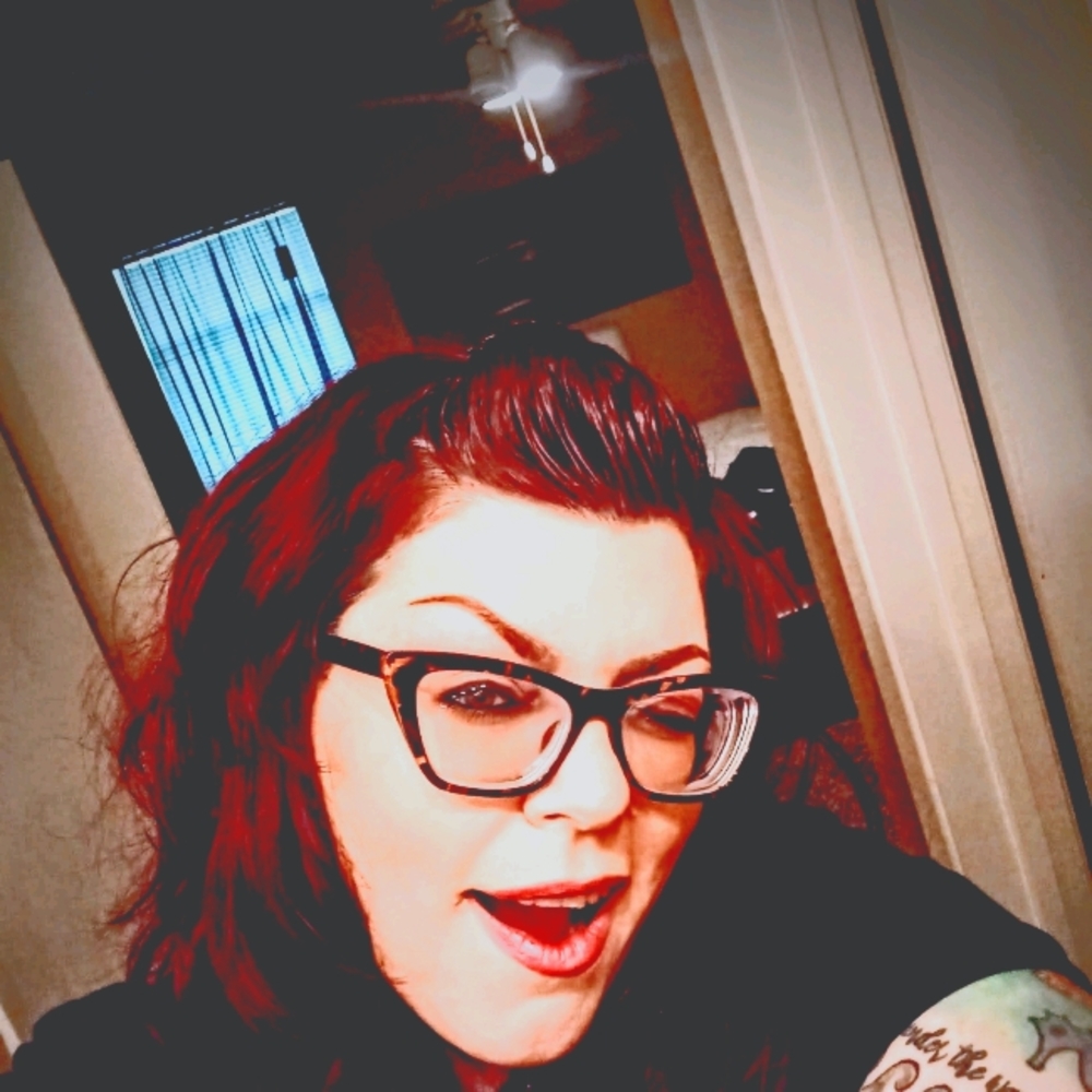 Meet your Posher, Brandi